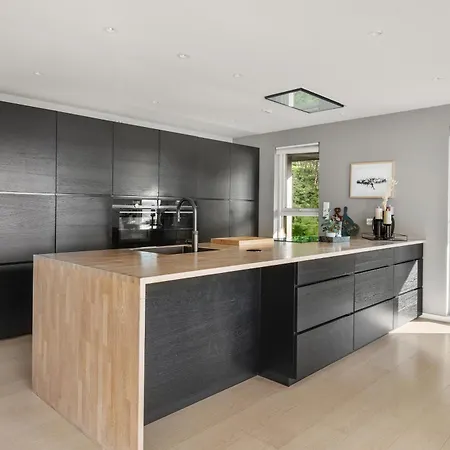 The Grand Horizon By Paramount * ترومسو